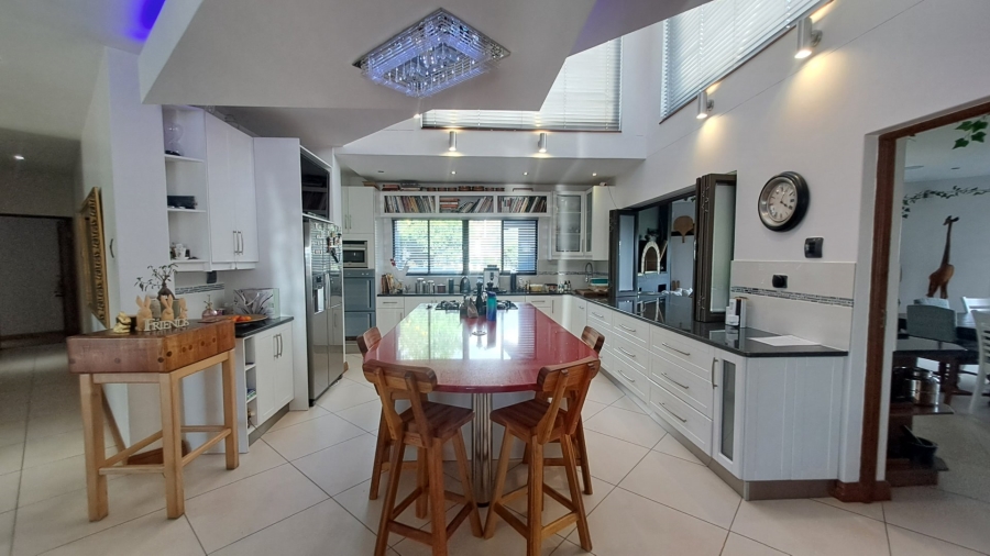 4 Bedroom Property for Sale in Woodland Hills Wildlife Estate Free State